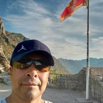 Trabajador Samuel Hinojosa